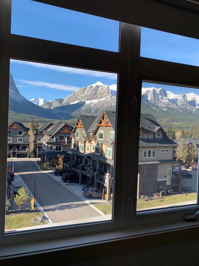 Mountain View 2 Bedroom Condo - Wt Top Floor-401 Canmore Exterior photo